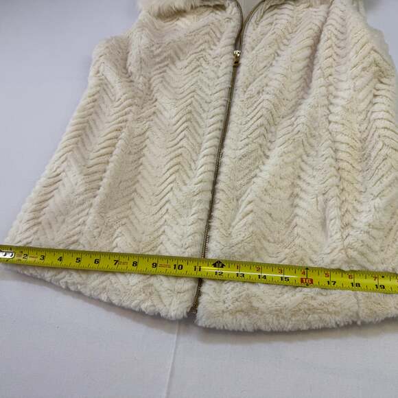 Marc New York - Picture 16 of 16